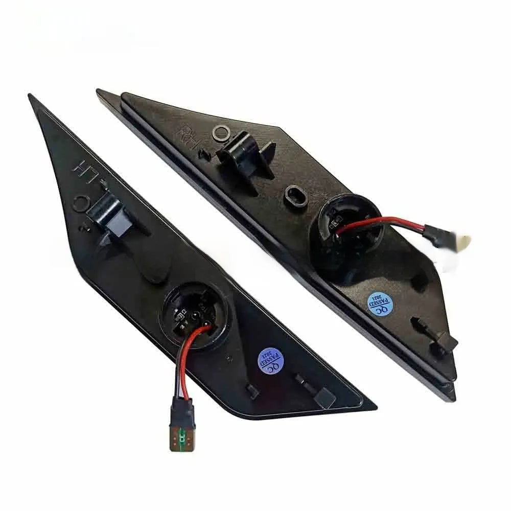 Black ABS carbon fibre side fender light for Honda Civic 10th Gen with yellow LED flowing water sequence