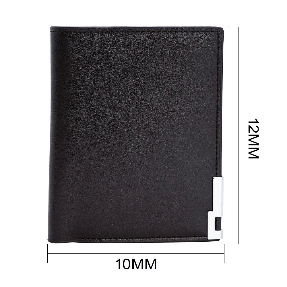 Men's leather wallet with zipper closure in classic colour, individually packaged for gifting