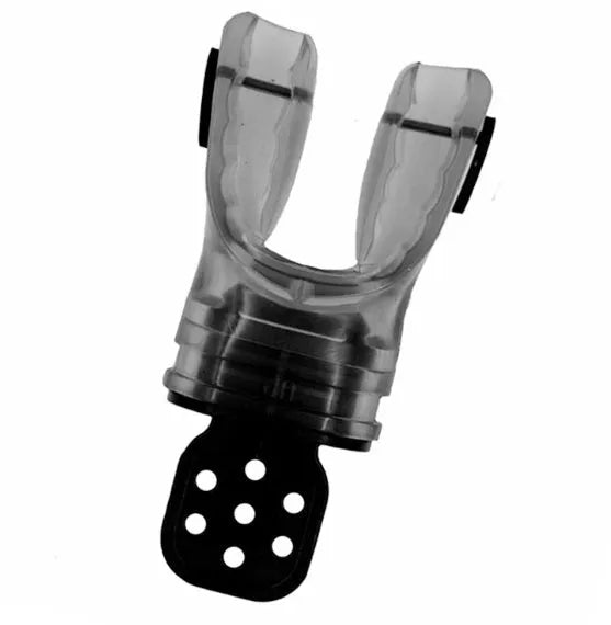Plastic free diving mouthpiece made from edible silicone measuring 110mm long in various colour options