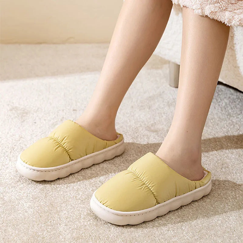 Thick-soled down cotton slippers with artificial leather upper and plush lining in blue green grey pink or yellow