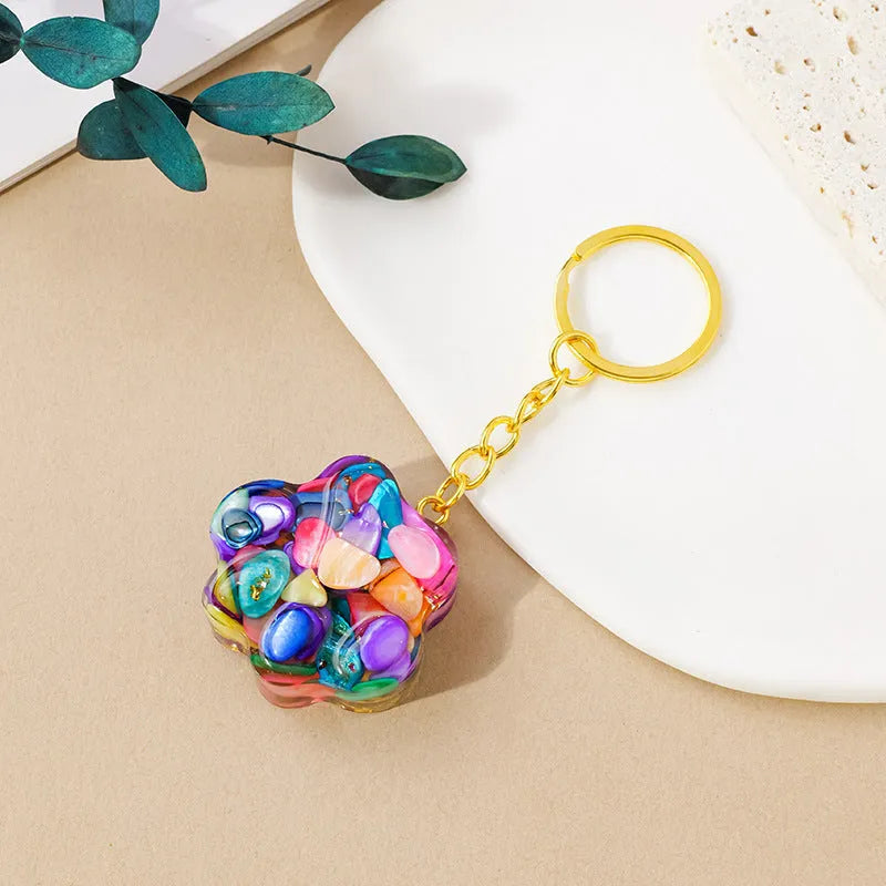 Natural crystal cat's paw keychain with small pendant and gemstone beads