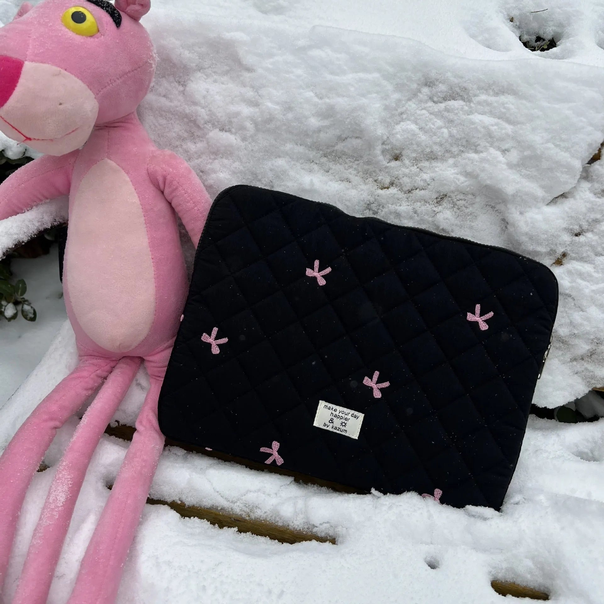 Laptop sleeve bag with rhombus embroidered bow in light blue colour