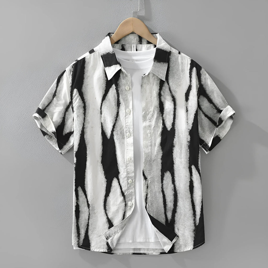 Retro striped short sleeve shirt in pure cotton fabric showing black and brown colour options