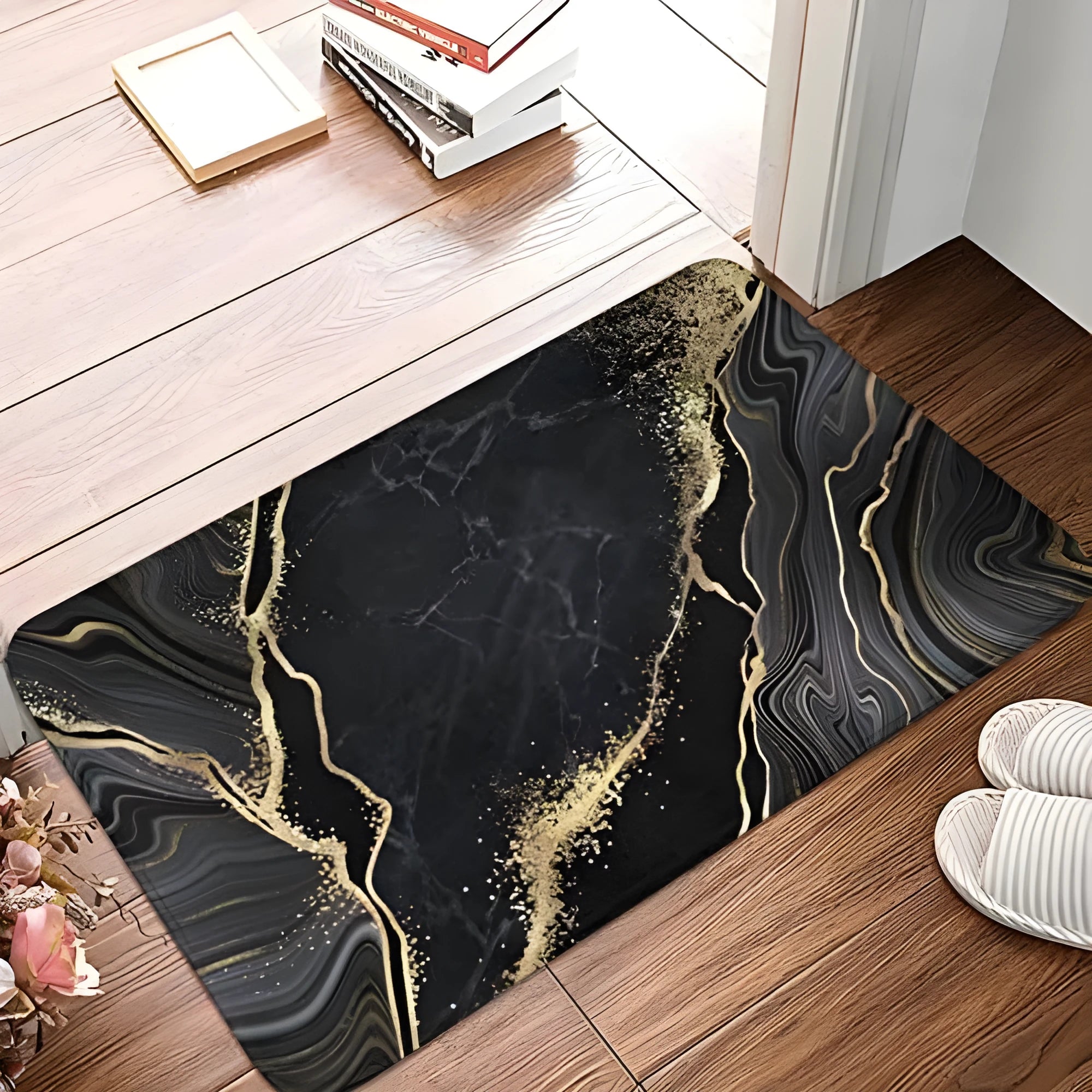 Square flannel floor mat in a coastal starfish print, available in multiple sizes.