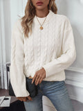 Women's loose fit round neck casual pullover sweater in solid colour