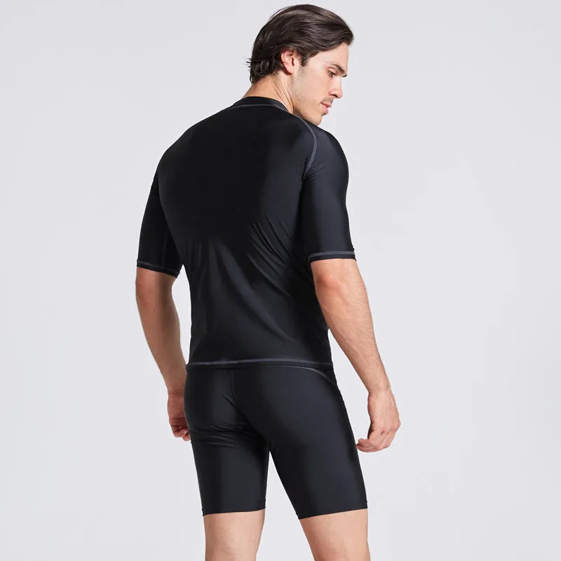 Men's quick-drying half sleeve swimsuit set in nylon for snorkelling and surfing activities