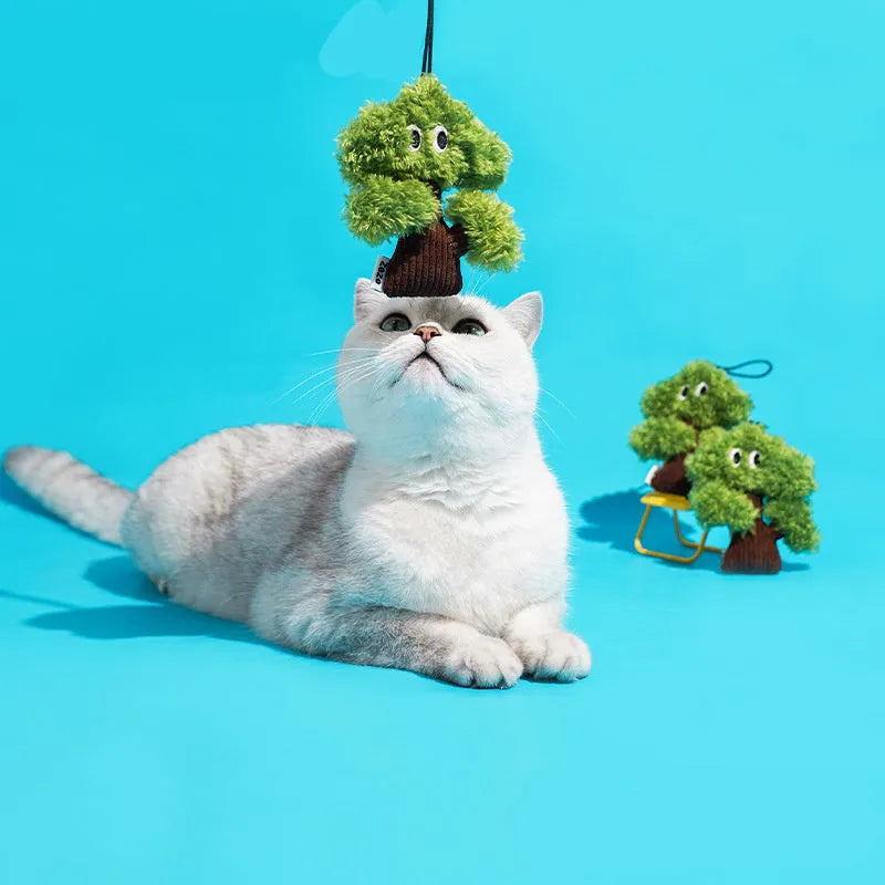 Pine tree cat mint toy bag pendant for cats measuring 10x3x12cm