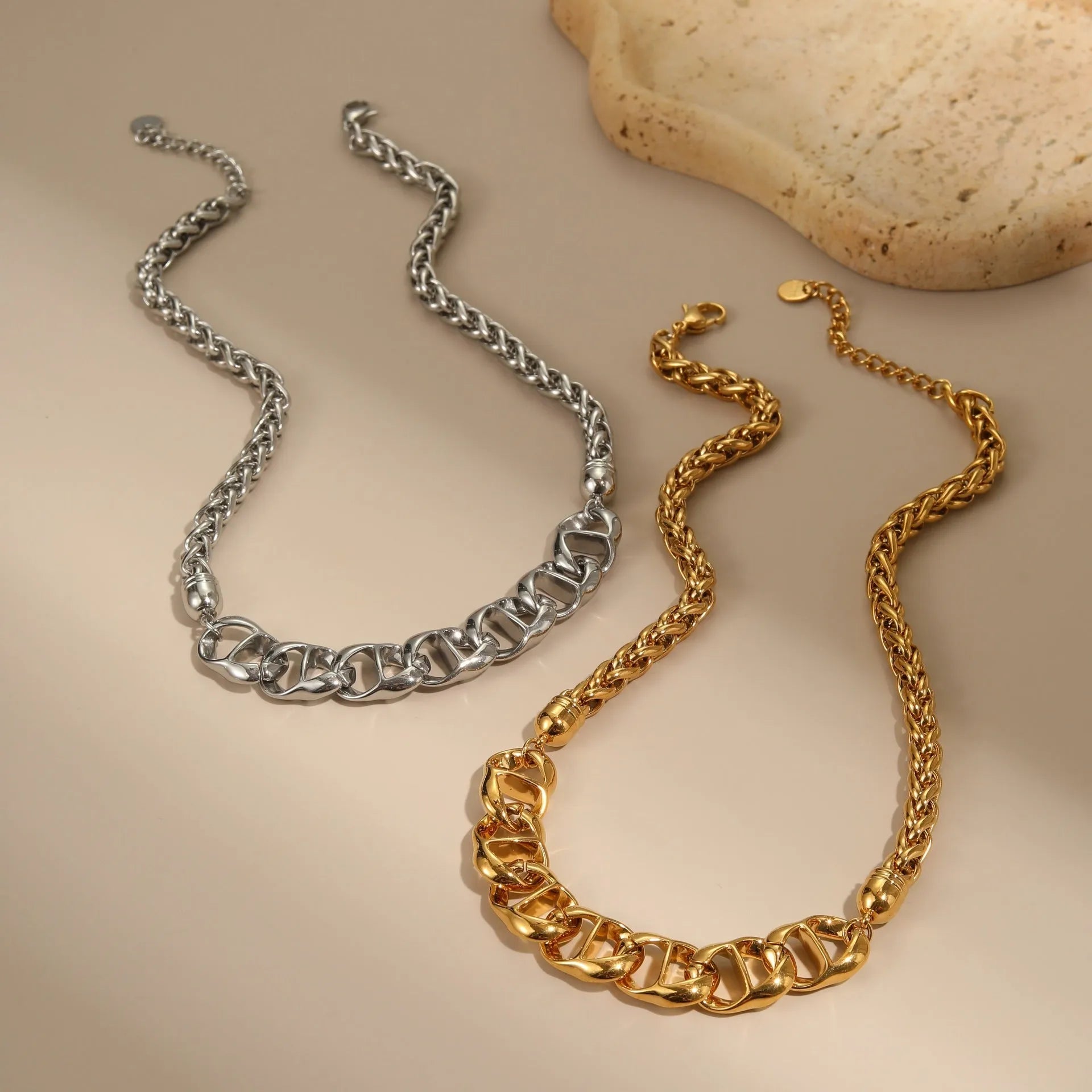 Stainless steel electroplated gold necklace with geometric chain design for women