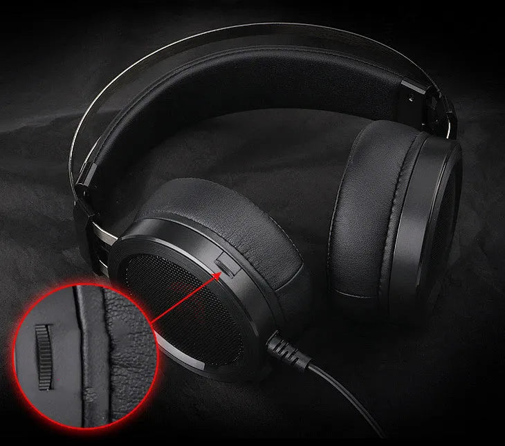 Black computer gaming headset with 3.5mm plug and 2 metre cable for PC gaming