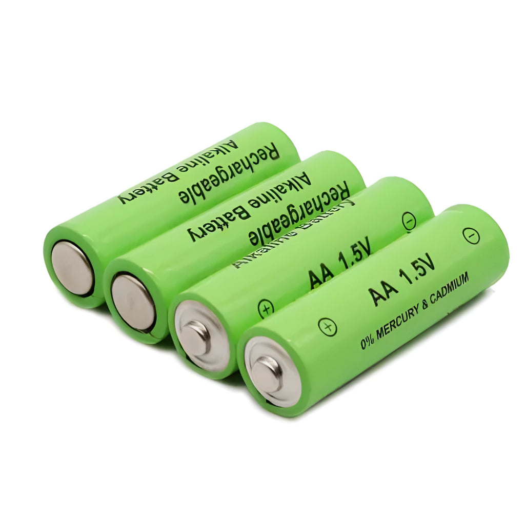 Green AA alkaline rechargeable battery with 3000mAh 1.5V label