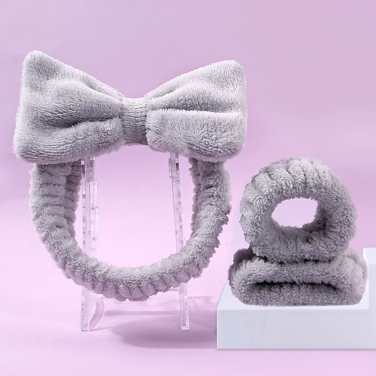 Facial brush three-piece set with coral fleece hair band in purple, gray, white or pink colours