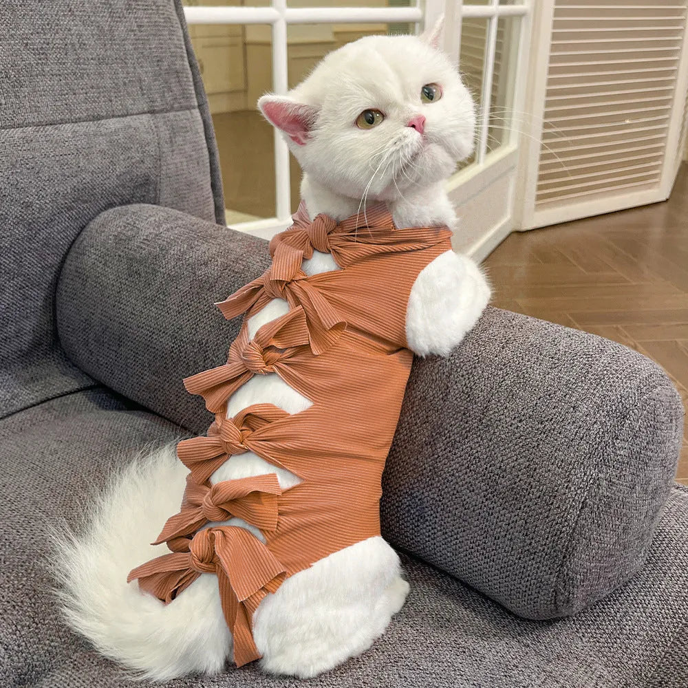 Polyester lace-up cat recovery suit in multiple colours for post-sterilisation surgery protection