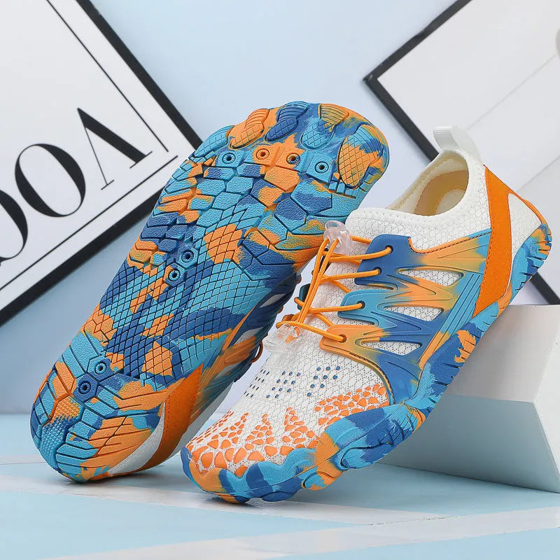 Quick-drying lace-up beach shoes with mesh upper and non-slip rubber sole in multiple colours