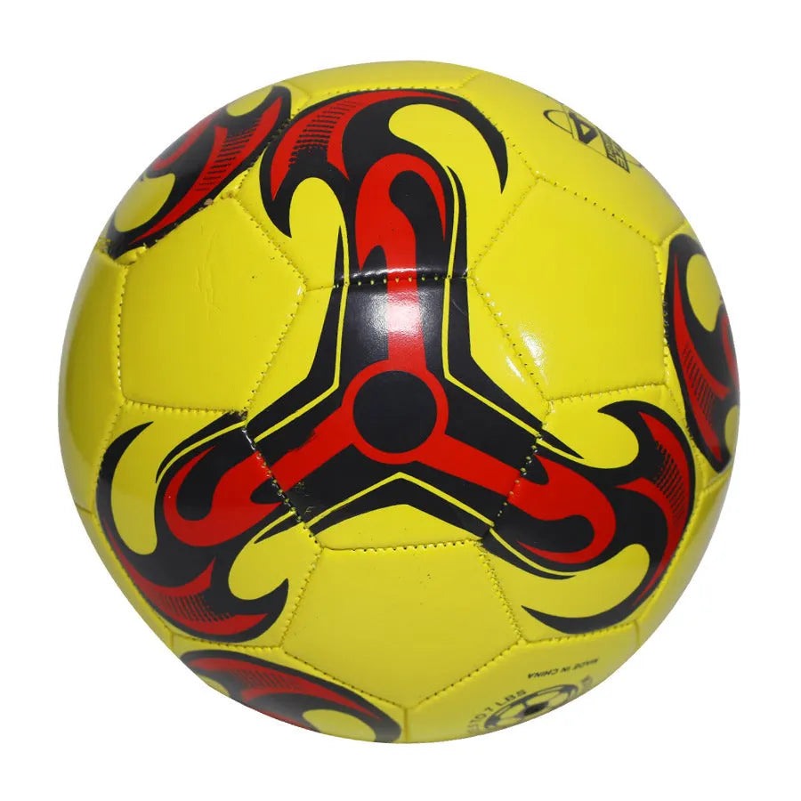 PVC football with machine-seam construction in No. 3 No. 4 No. 5 sizes for training and competition