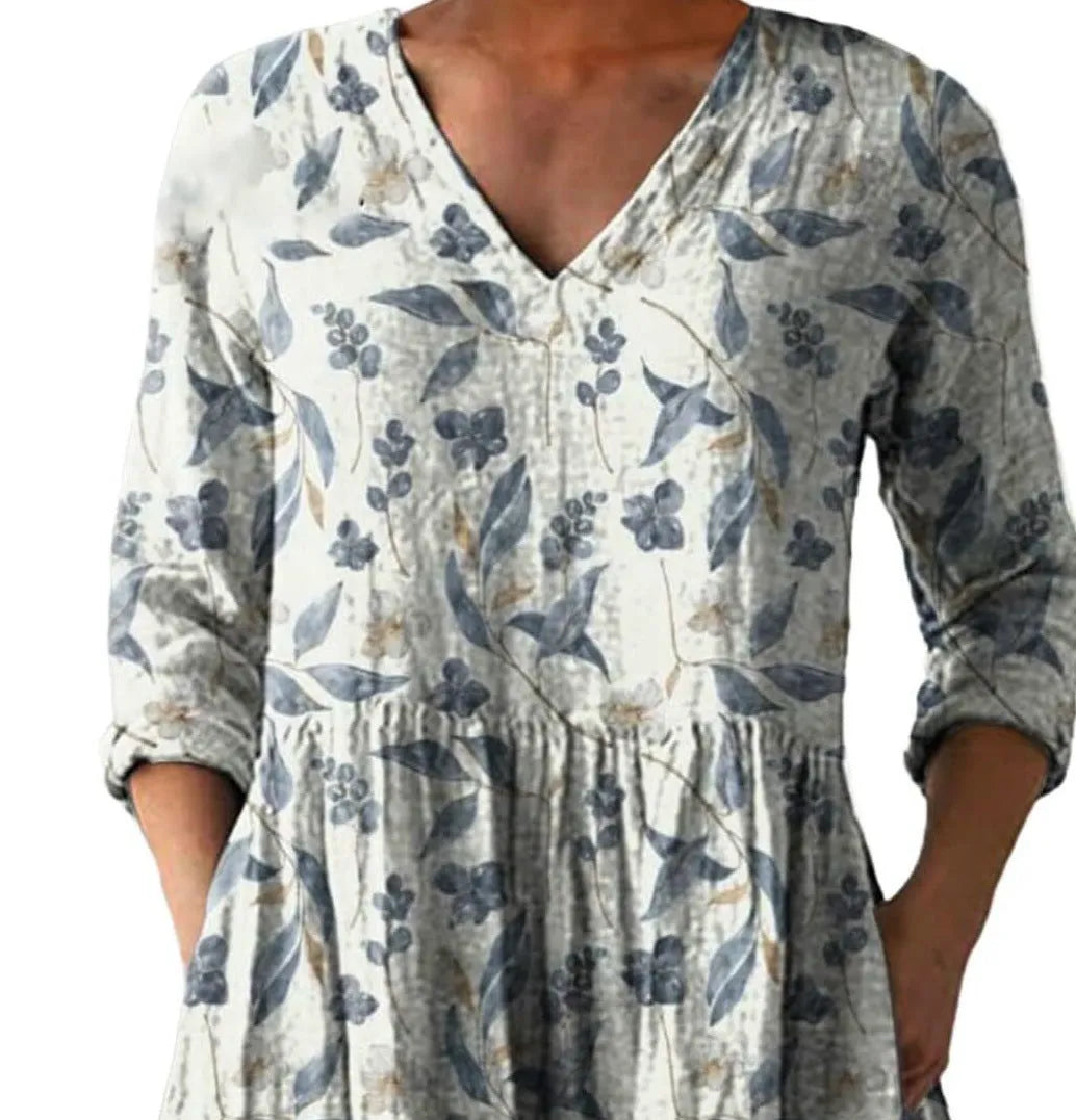 Women's printed wave pattern loose dress with 3/4 sleeves and wide waist design in polyester fabric