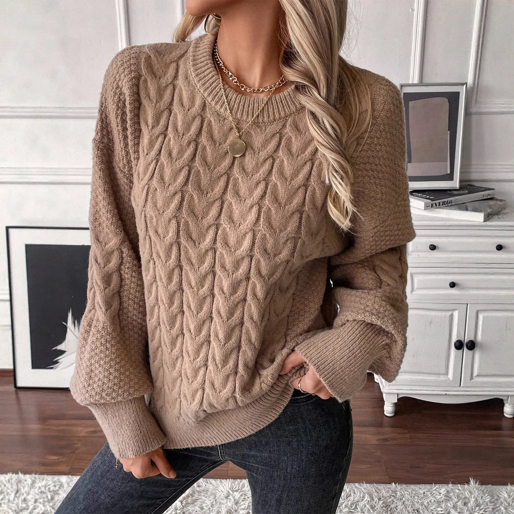 Women's loose fit round neck casual pullover sweater in solid colour