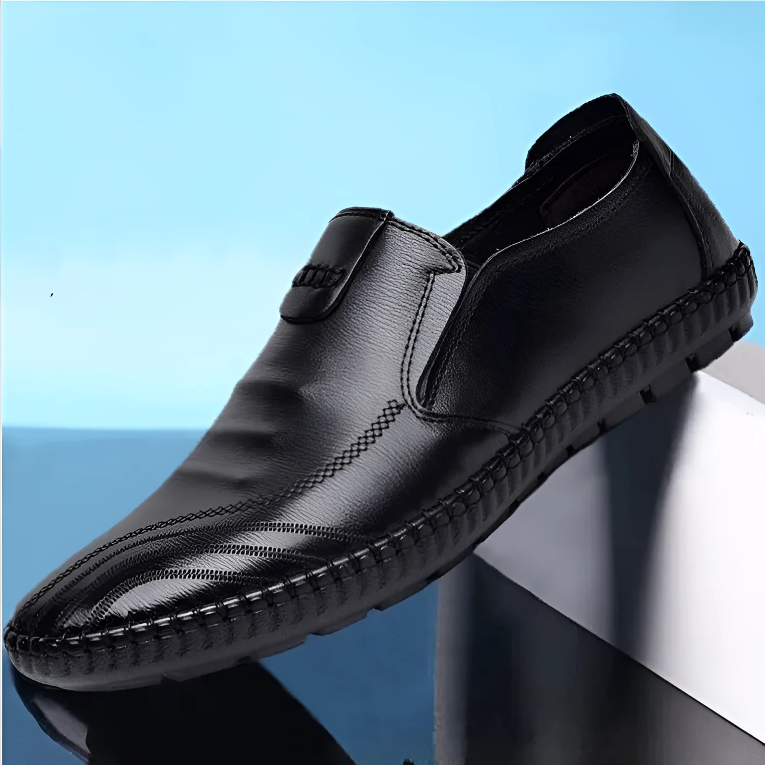 Men's casual workwear shoes in black, artificial PU leather, available in sizes 39 to 44