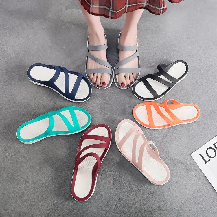 Women's casual summer sandals in a solid colour with a breathable PP upper material.