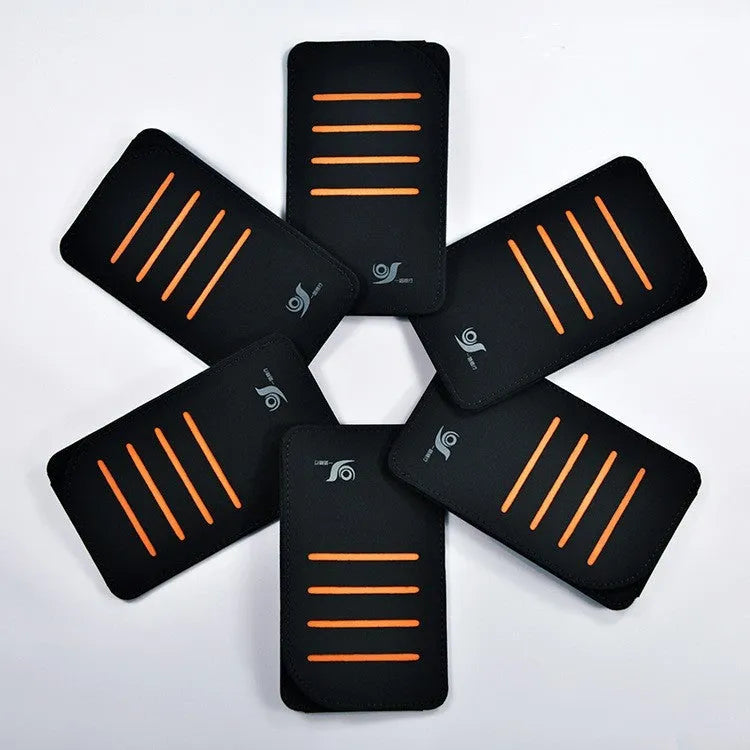 Car sun visor shade panel set with four pieces and vehicle-mounted storage bag