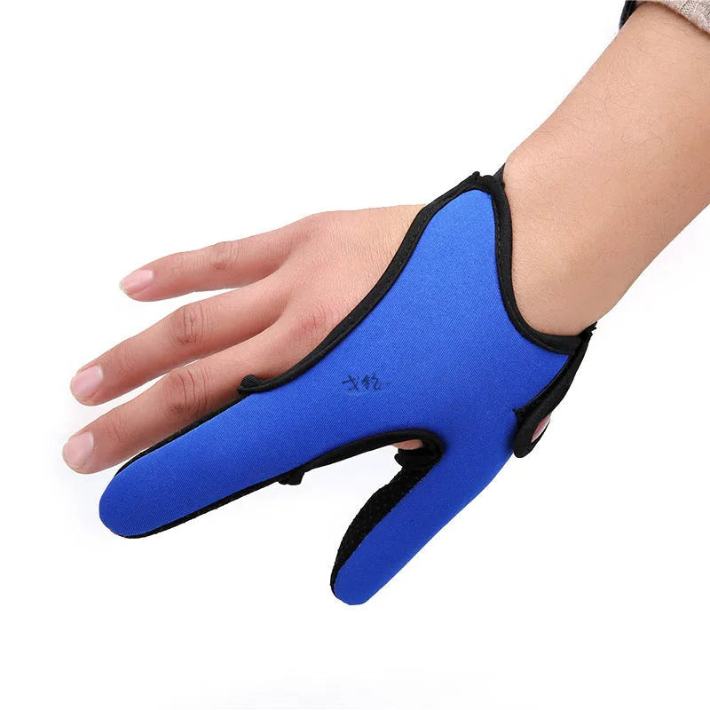 Two-finger fishing tackle glove in black colour, showing diving cloth back and microfiber palm material.