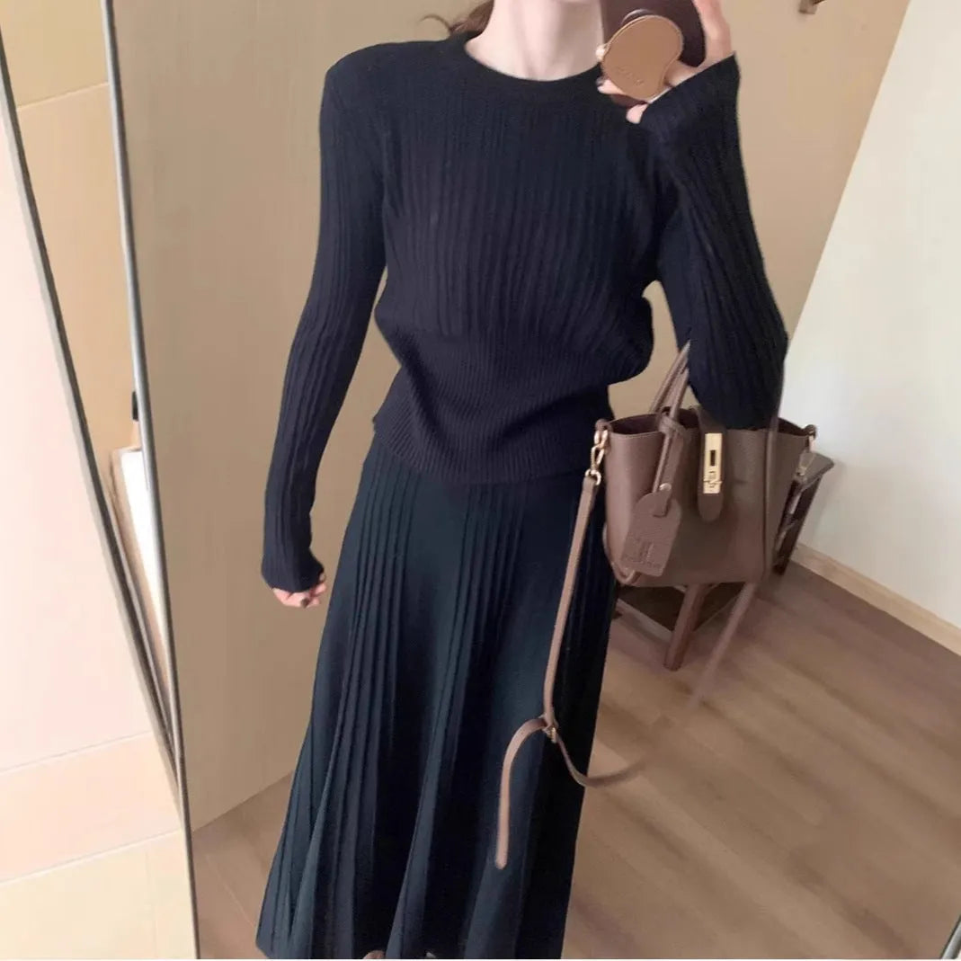 Women's dark gray knitted long dress suit with 3D pattern and ethnic style collage stitching