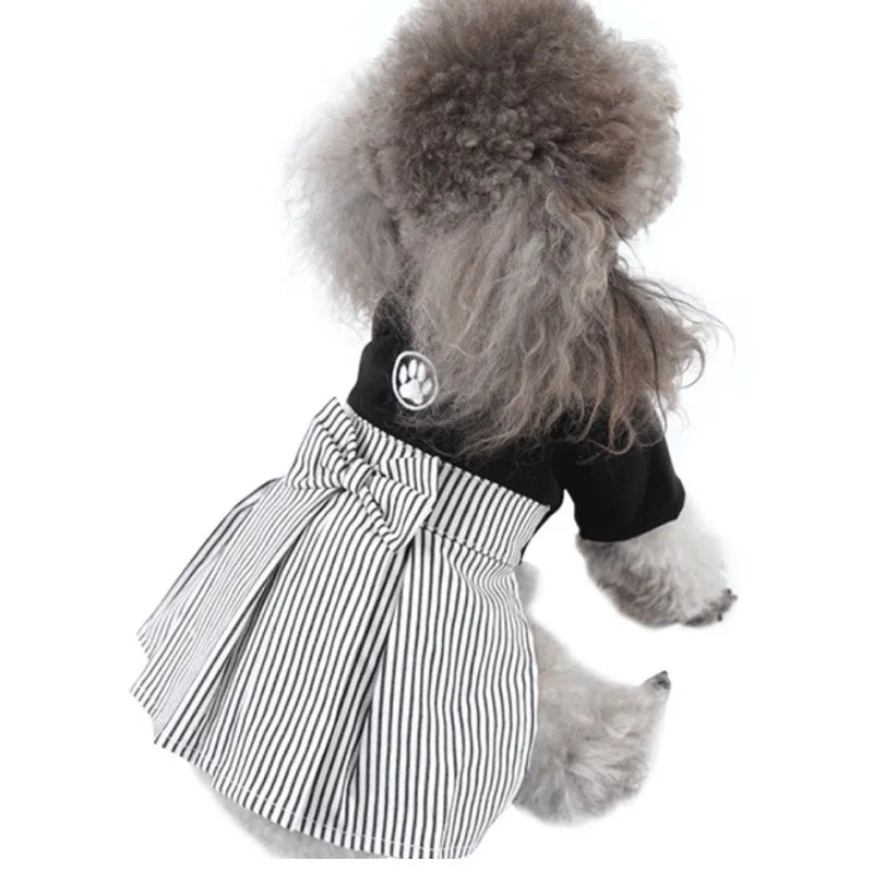 Thin cotton dog clothes for poodles in skirt and four-legged pants styles for spring and autumn seasons