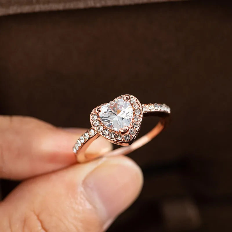 Heart-shaped women's fashion ring in rose gold or silvery white copper with electroplated Christmas style design