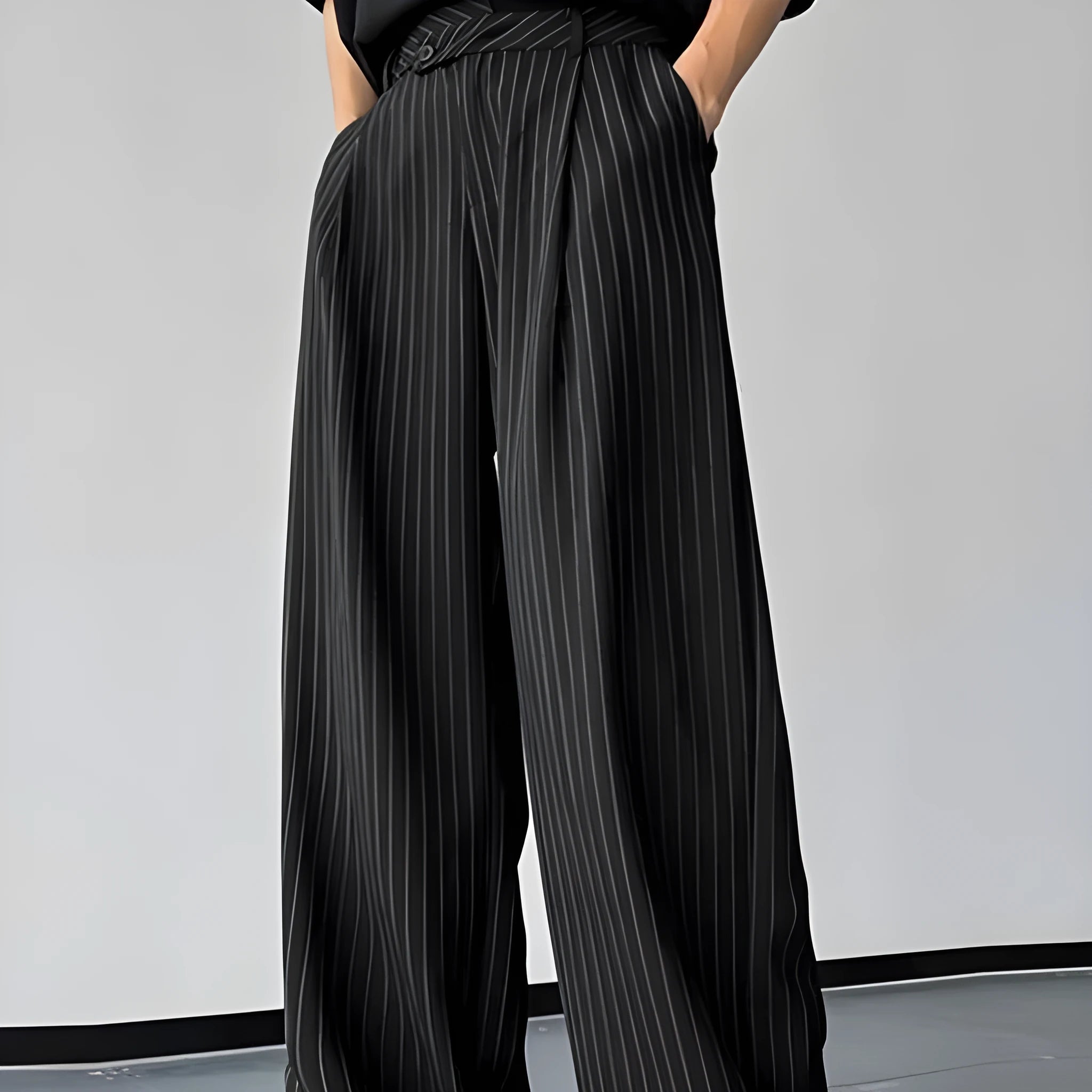 Men's black vertical striped pleated casual trousers with high elasticity fabric