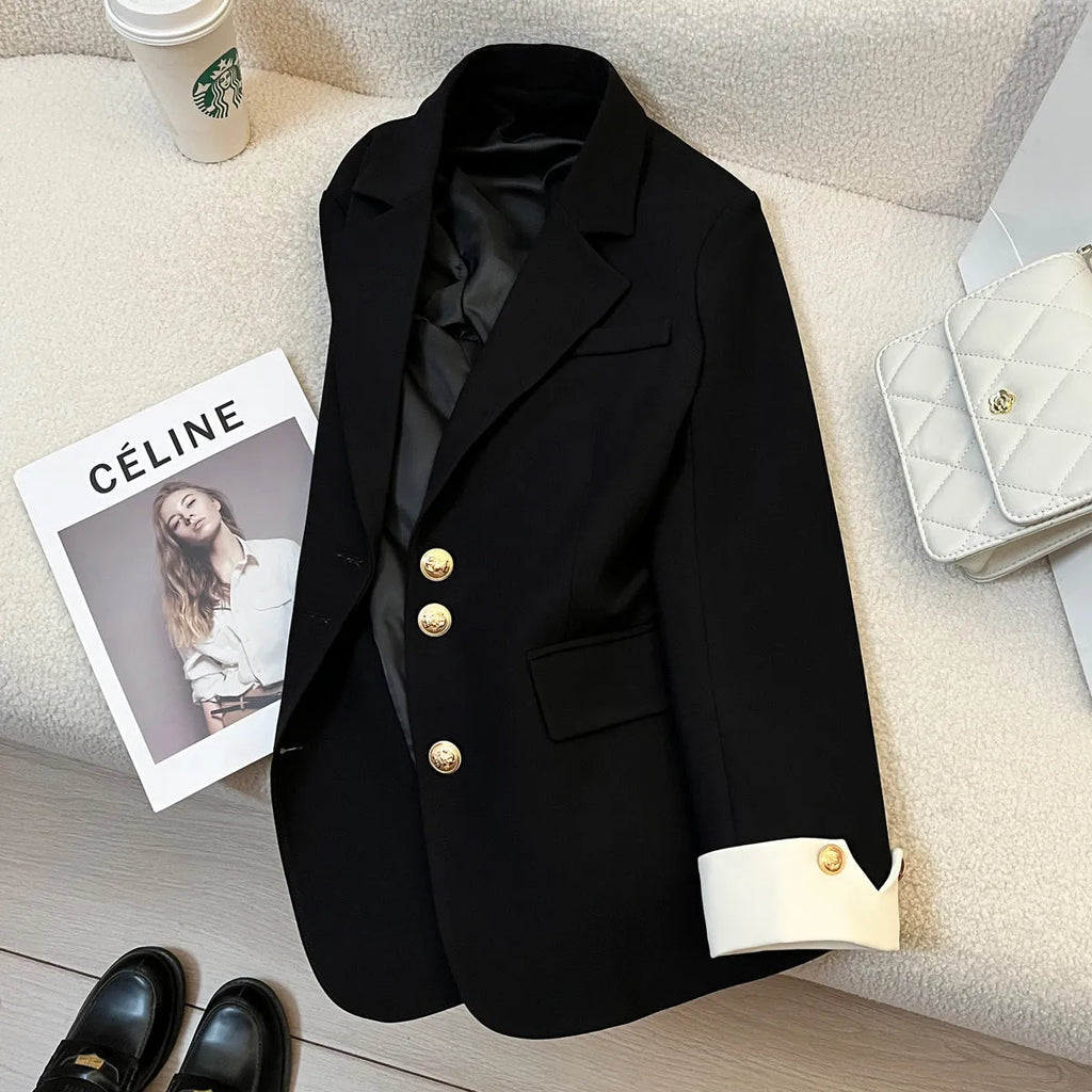 Women's medium-length loose polyester coat in milky white with pockets and regular long sleeves