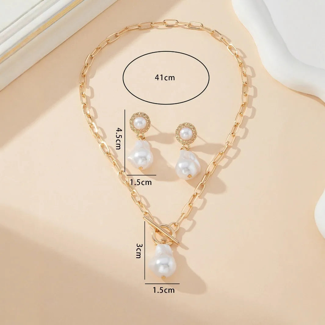 Retro baroque pearl pendant necklace and ear stud set with gold-colour iron setting