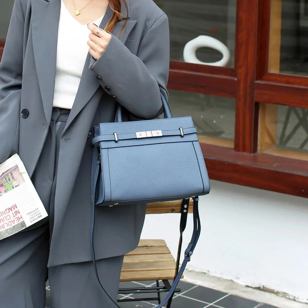 Small square genuine leather shoulder bag in horizontal design with multiple internal pockets