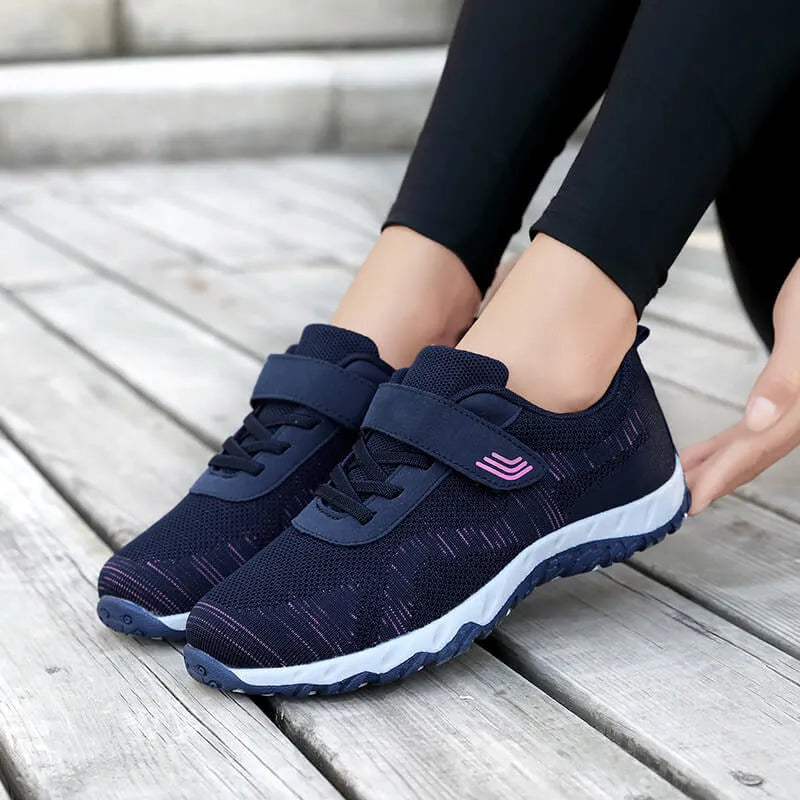 Women's low-top wedge heel shoes with mesh upper and Velcro strap in grey purple colour