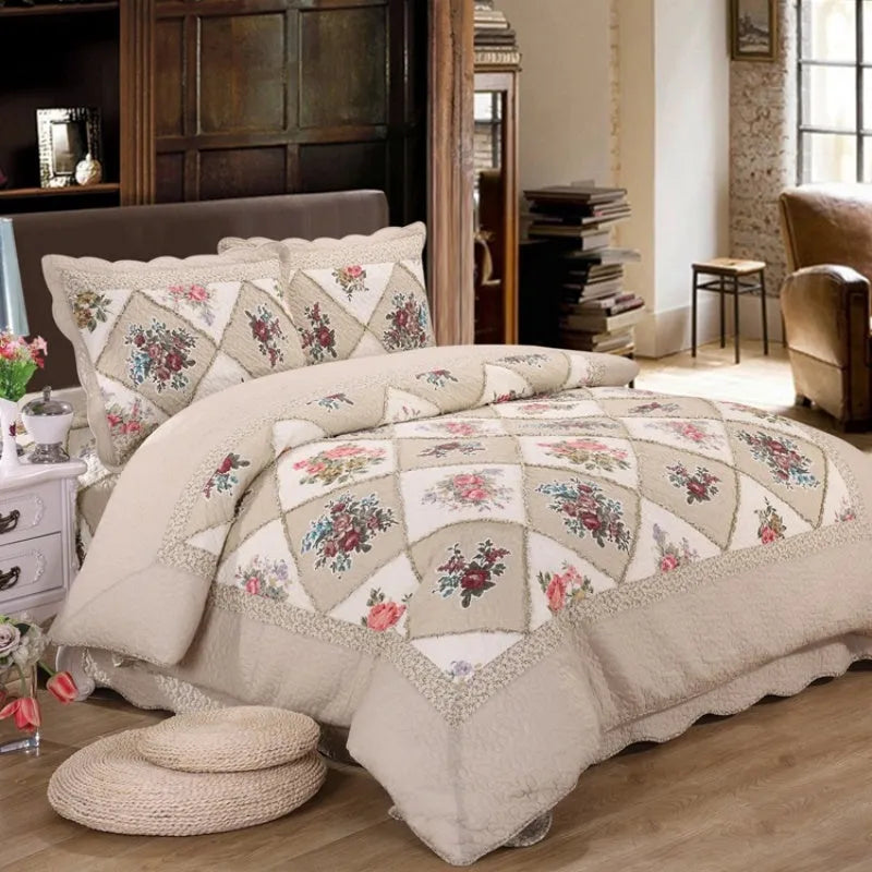 Pure cotton quilted bedspread three-piece set in Korean style with matching pillowcases.