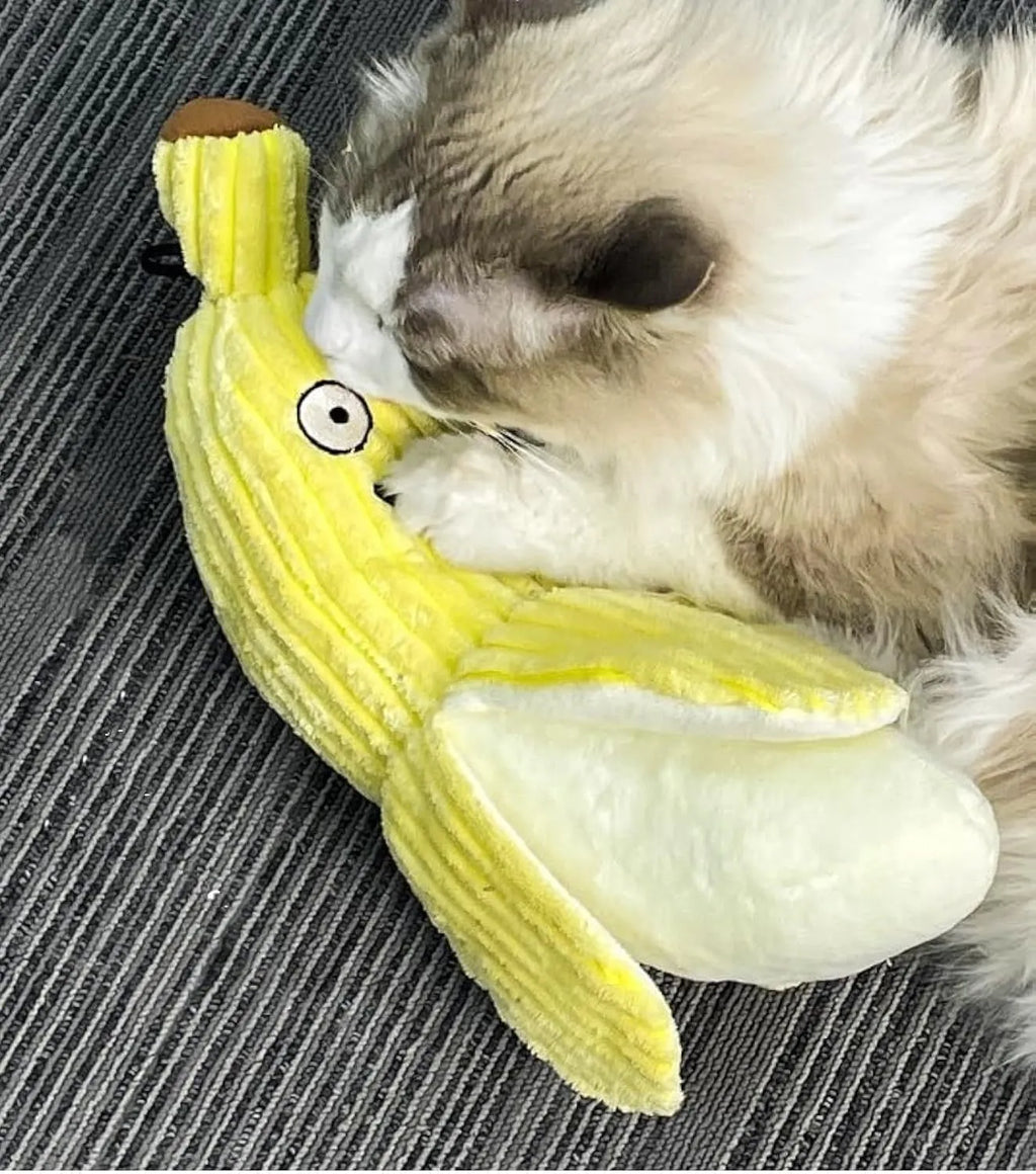 Yellow banana-shaped cat toy with plush fabric, measuring 33cm long