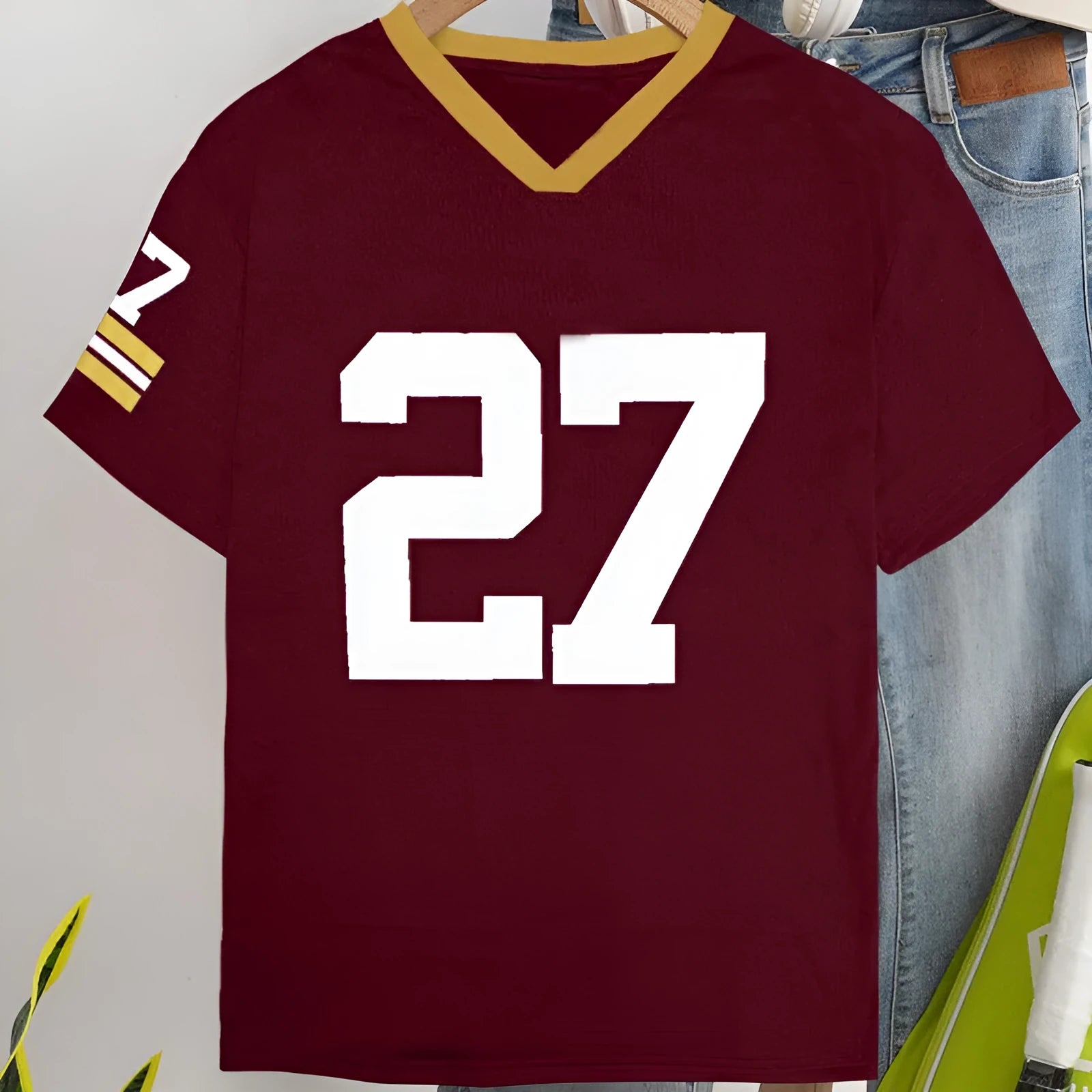 Men's loose fit cotton t-shirt with digital printed letter design in contrasting colours, short sleeve pullover style