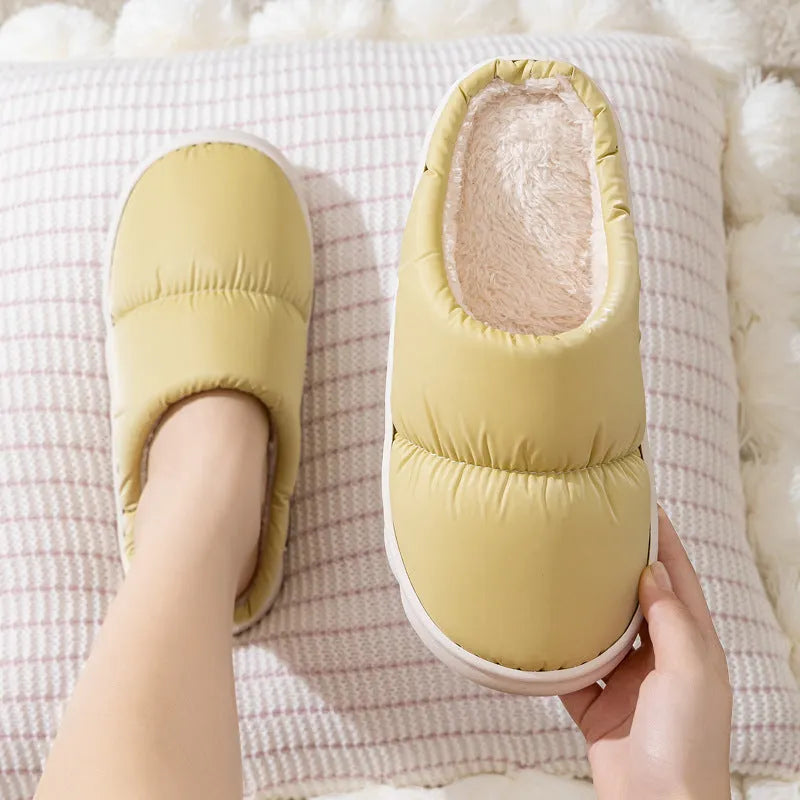 Thick-soled down cotton slippers with artificial leather upper and plush lining in blue green grey pink or yellow