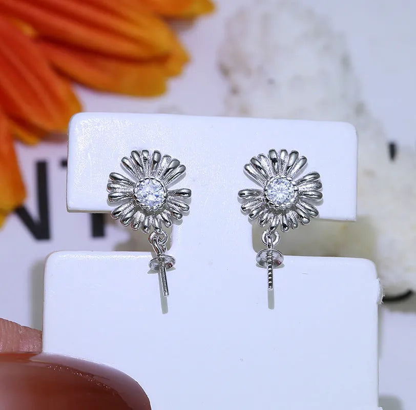 Baroque S925 sterling silver earrings with flower holders in gold or silver colour for DIY jewellery making