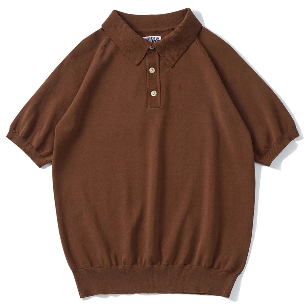 Retro slim fit cotton short-sleeved T-shirt in dark brown colour for summer leisure wear