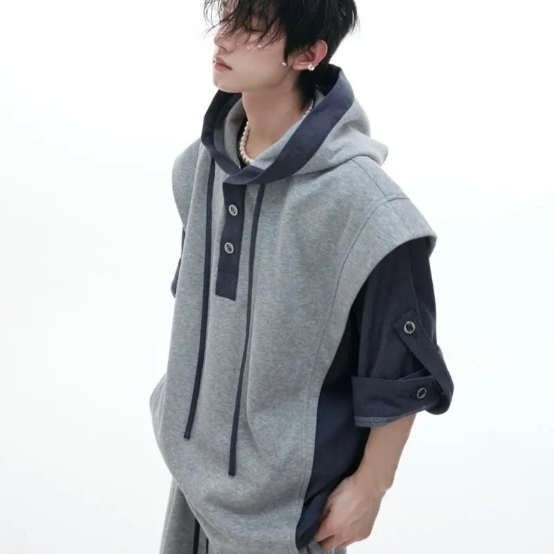 Men's black and grey polyester hooded sports suit with three-dimensional stitching on jacket