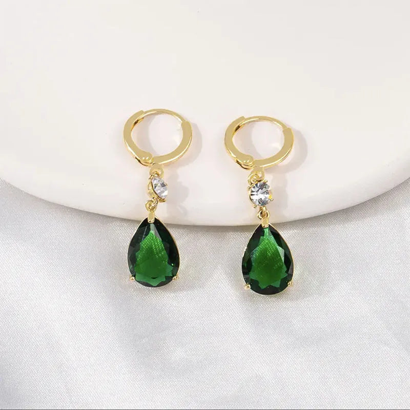 Geometric teardrop earrings in alloy metal with emerald green colour finish
