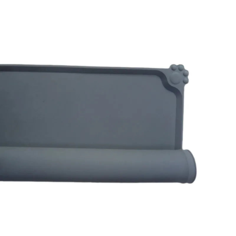 Waterproof silicone pet mat 47x29.5cm in grey with raised edges and non-slip base for dogs cats
