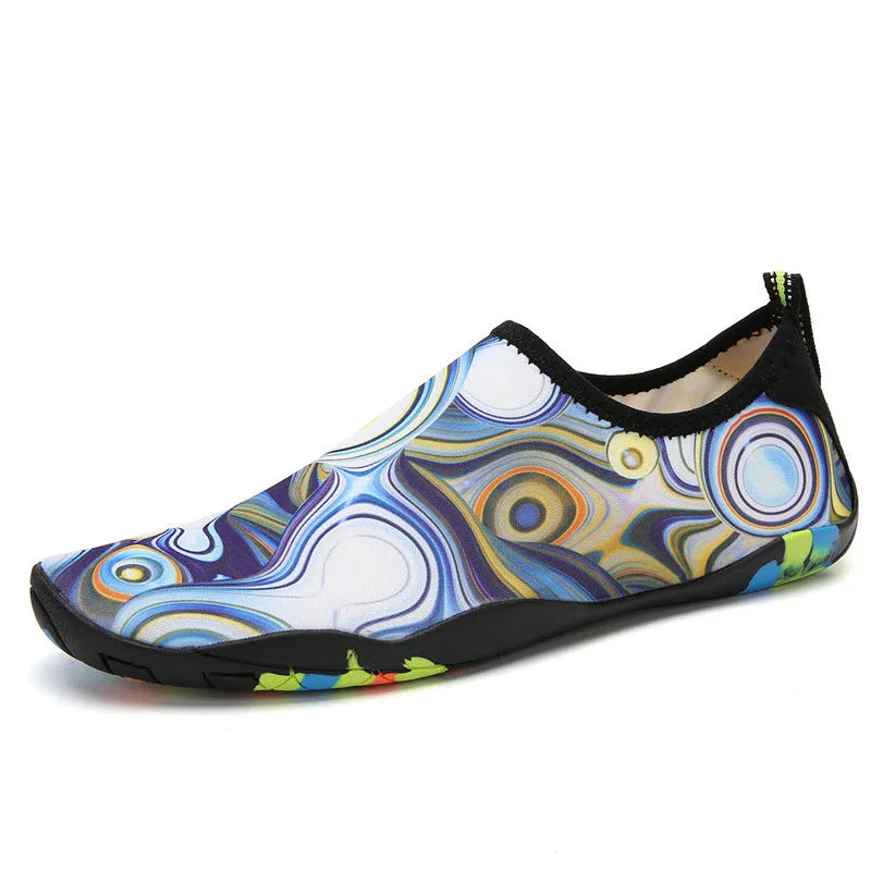 Blue and camouflage quick-dry wading shoes with elastic Lycra upper and EVA foam sole