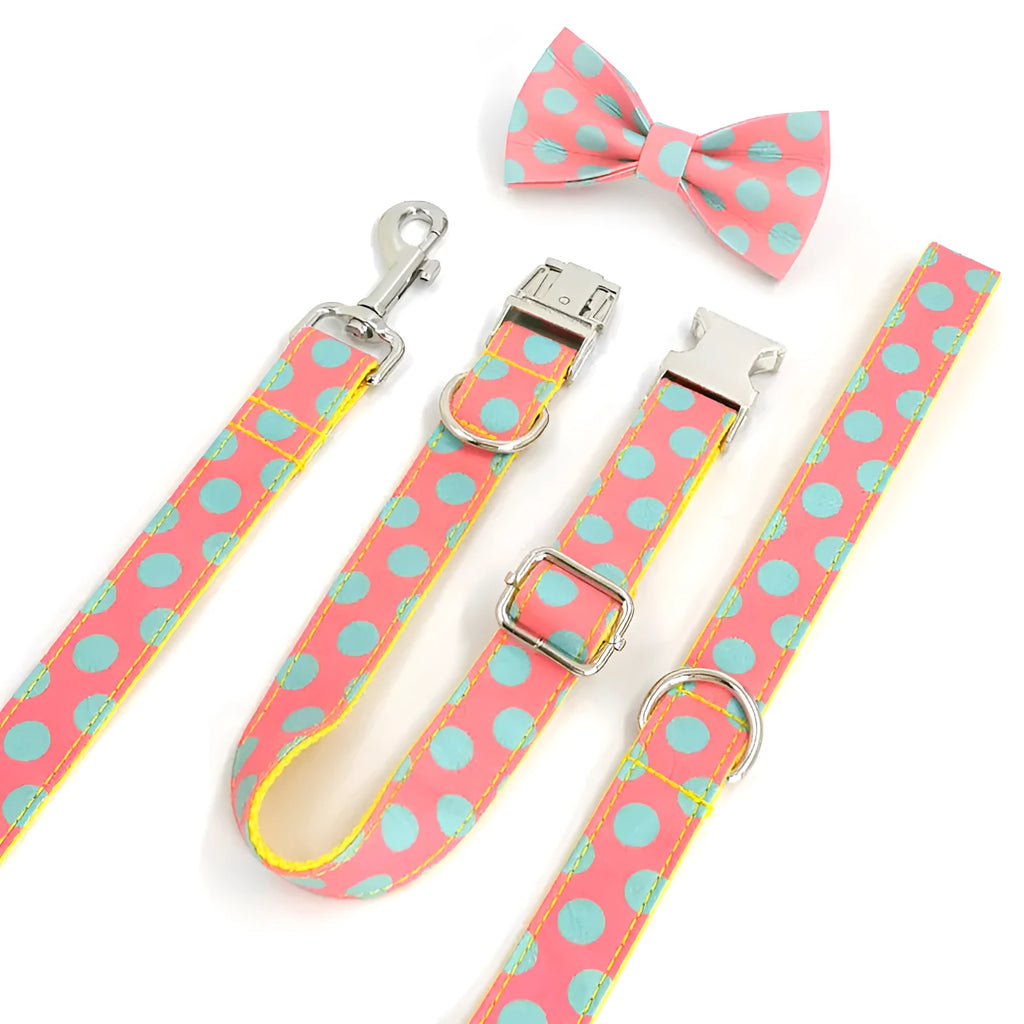 Yellow polka dot dog lead and collar set made of polyester with hand-holding rope design