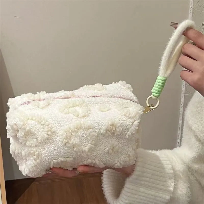 Jacquard plush cosmetic bag in milky white with large capacity and love pattern