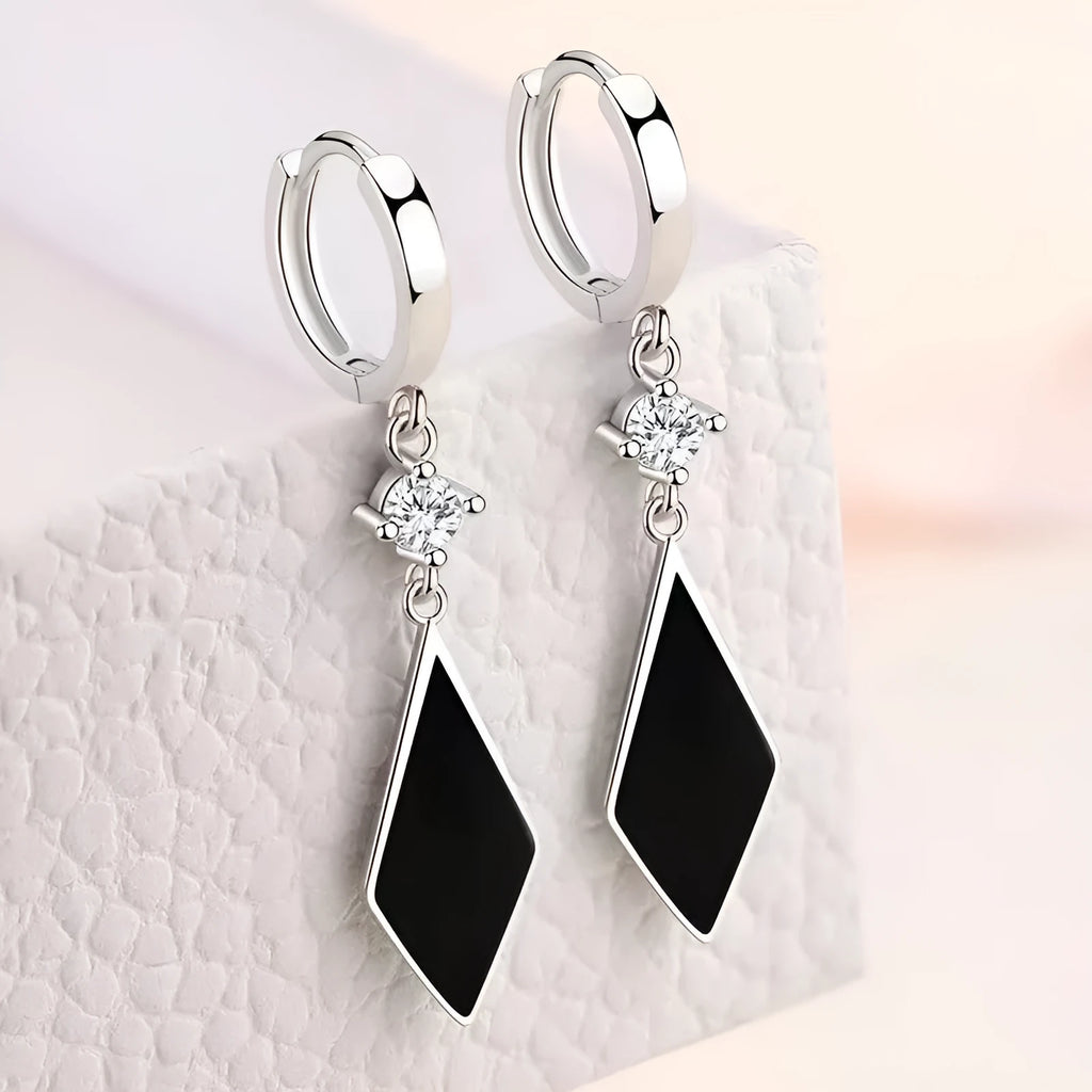 Silver geometric diamond clip-on earrings with vintage Japanese Korean design