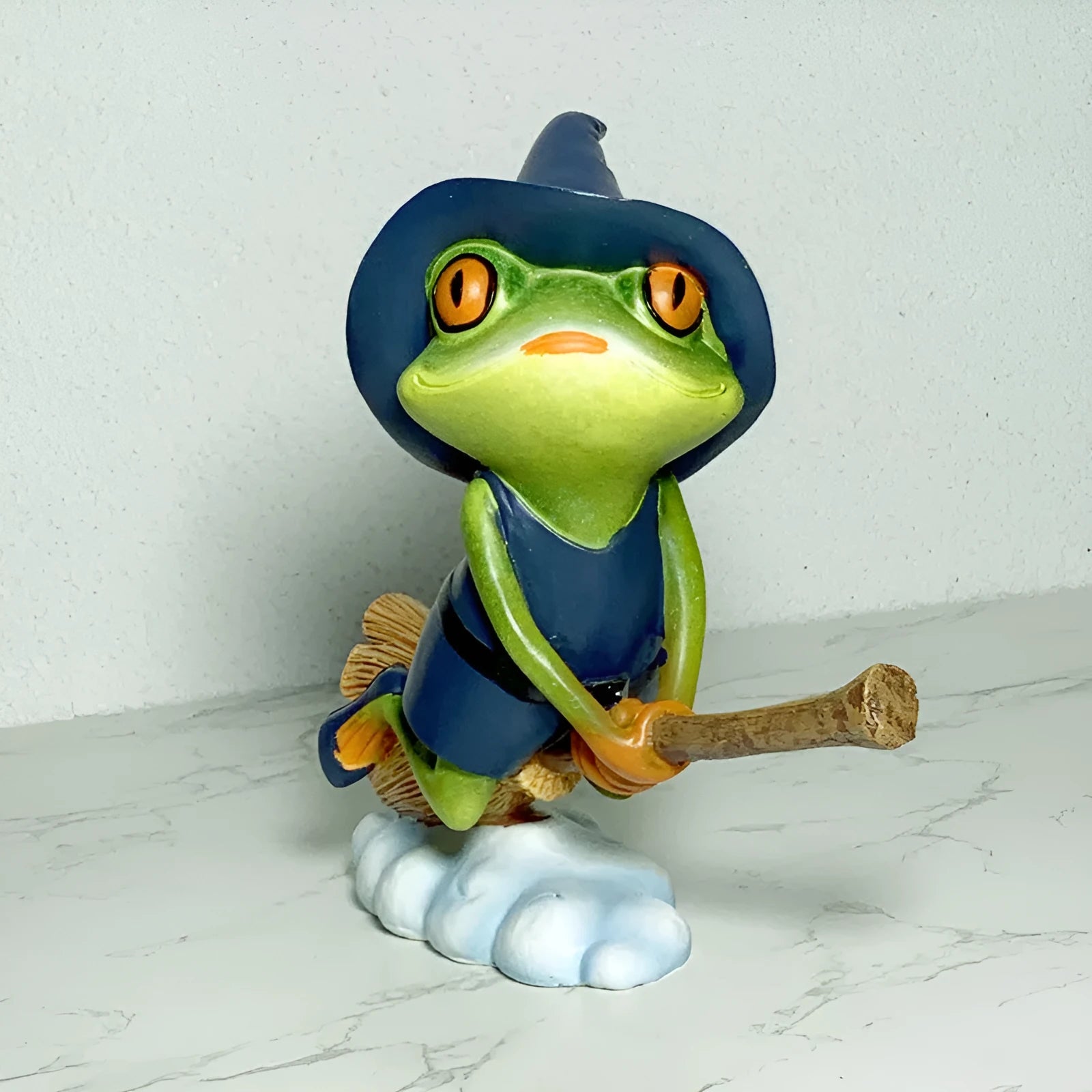 Magic yoga frog ornament in RDW123 colour with European style design for tabletop display