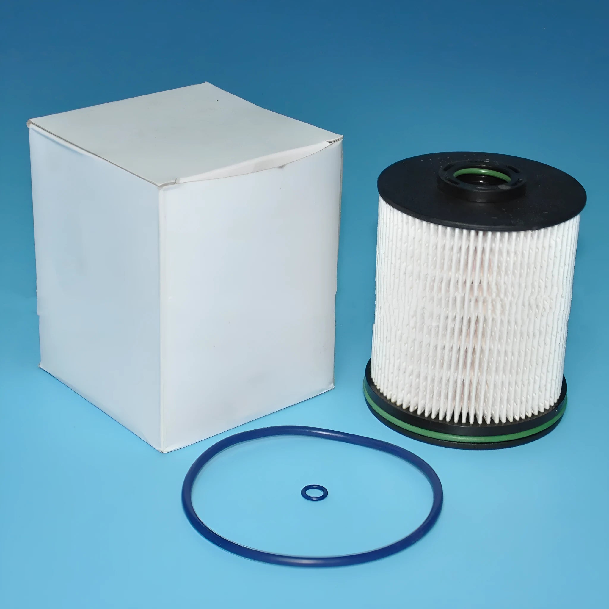 Vauxhall and Opel Astra diesel fuel filter element with gasket, 106mm tall with 88mm diameter.