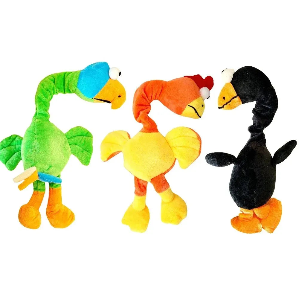 Screaming chicken sound dog toy in natural rubber with bite-resistant construction for interactive chewing play