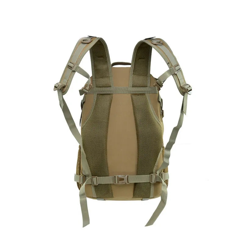 Oxford cloth mountaineering backpack in camouflage pattern with air pillow belt system for outdoor sports