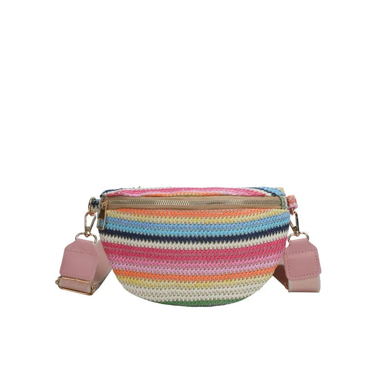 Women's woven straw shoulder bag in bohemian style with zippered compartment